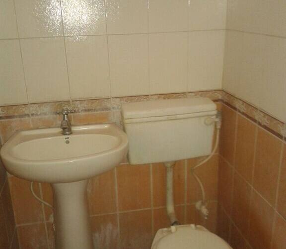 New Star Lodge, Hassan 2